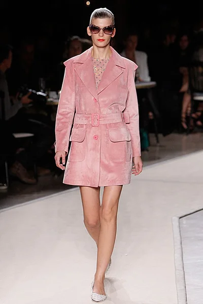 Look 24